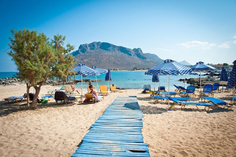 Tersanas Beach in Akrotiri
